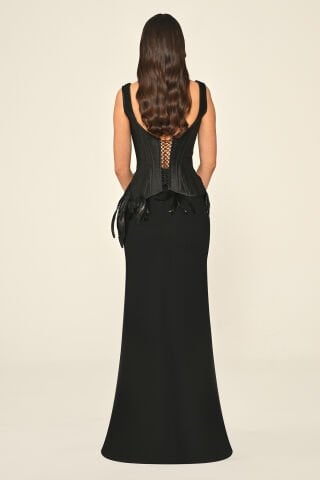 Askılı Tüylü Boncuklu Krep Uzun Elbise