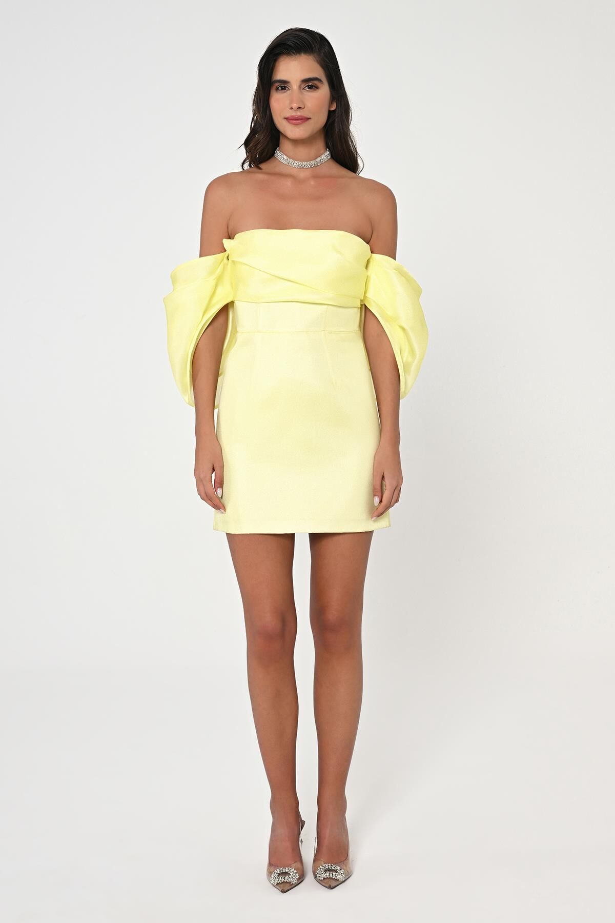 Düşük Balon Kol Straplez Kısa Saten Elbise 36 - LİMON