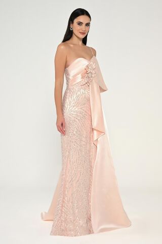 Tek Askılı Çiçek Aksesuarlı Payetli Saten Uzun Elbise Pudra - 40