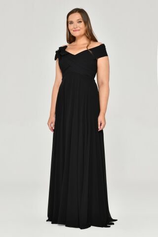 Düşük Omuz Drapeli Çiçek Aksesuarlı Şifon Uzun Elbise Siyah - 44