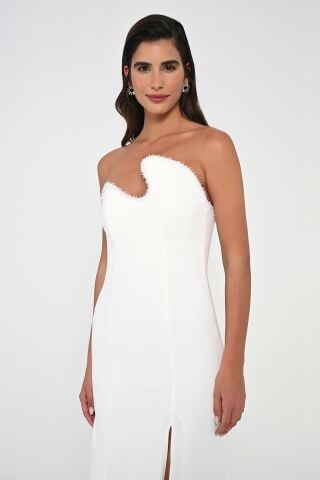 Trägerloses Top Stone Asymmetrischer Schnitt Langes Crêpe-Kleid Weiß - 38