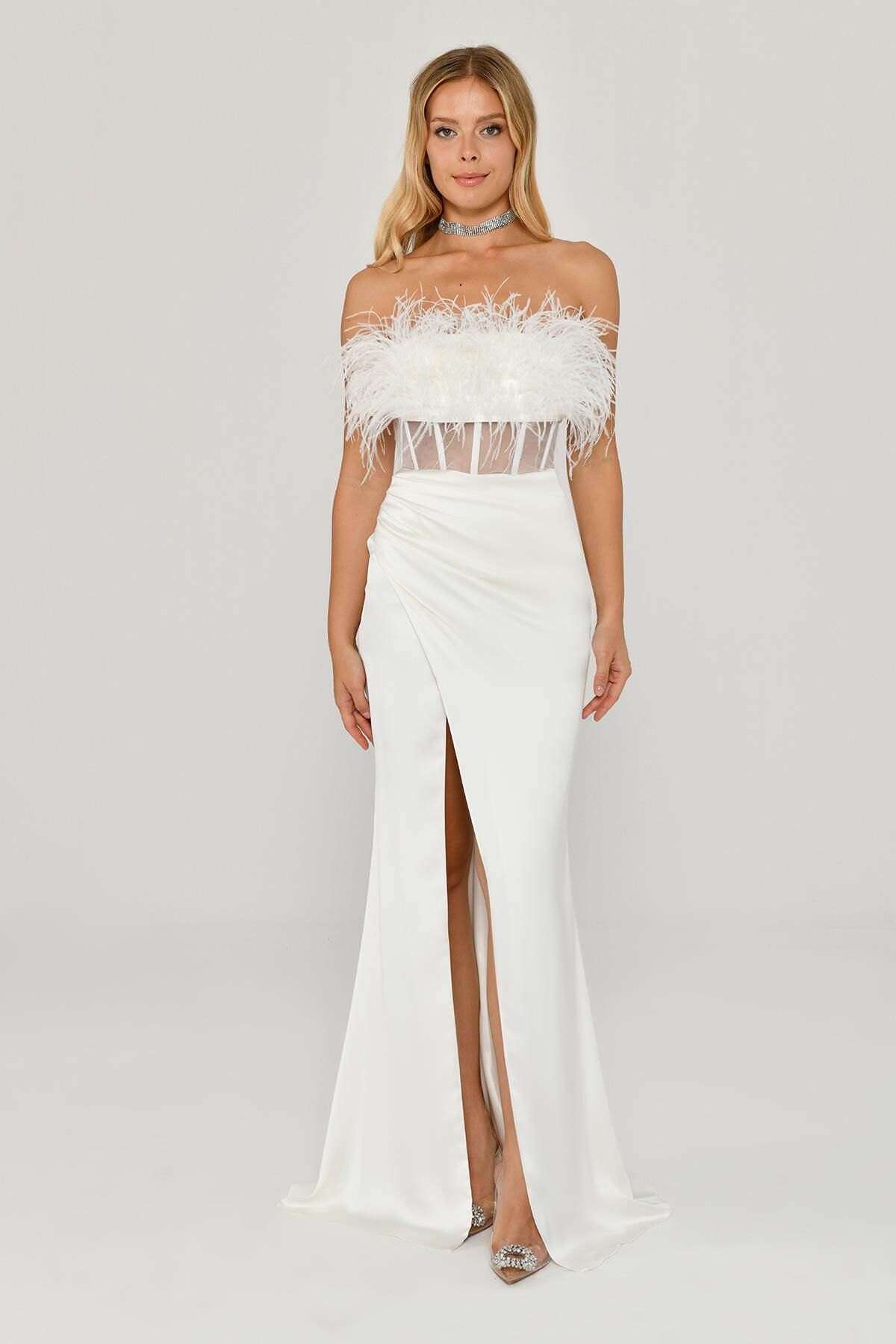 Straplez Otrişli Korse Transparan Bel Saten Uzun Elbise Beyaz - 40