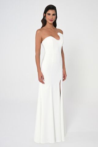 Straplez Üst Taşlı Asimetrik Kesim Krep Uzun Elbise Beyaz - 44