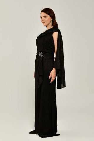 SILVERY FABRIC ONE SHOULDER SHAWL LONG DRESS WITH WAIST BROCH