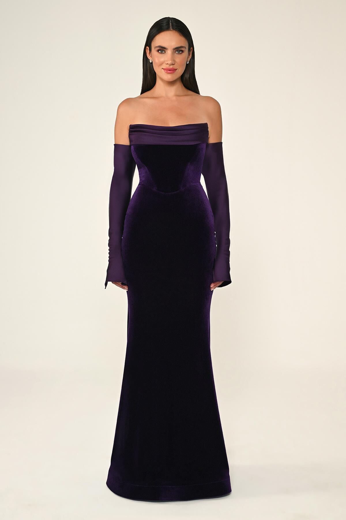 Straplez Kollu Balık Kesim Kadife Uzun Elbise Mor - 36