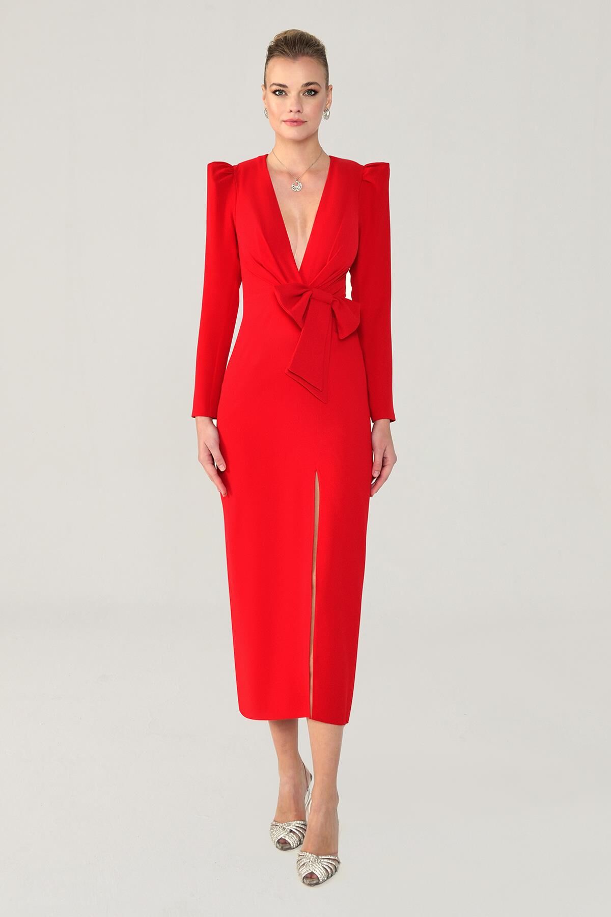 V Yaka Uzun Kollu Yırtmaçlı Uzun Elbise Kırmızı - 38