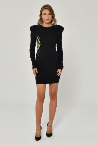 Uzun Kol Vatkalı Sırt Zincir Aksesuarlı Kısa Elbise