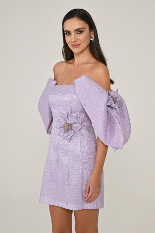 Düşük Kol Beli Çiçek Aksesuarlı Kısa Elbise Lila - 40