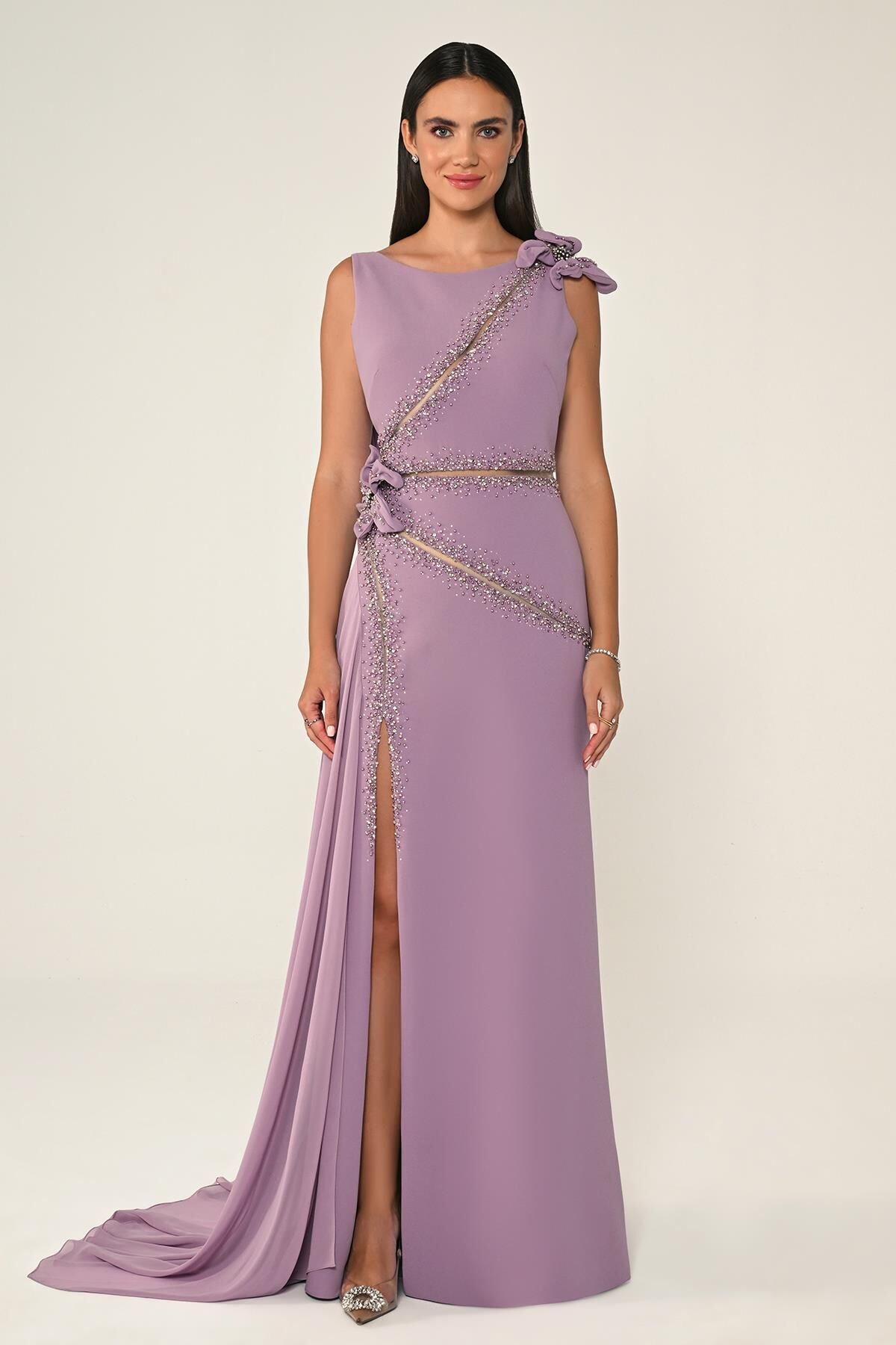Çiçek ve Taş Aksesuarlı Yırtmaçlı Şallı Uzun Elbise Lila - 46
