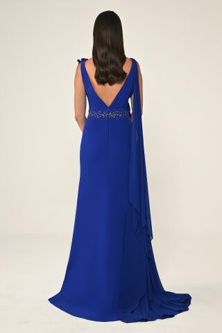 Çiçek ve Taş Aksesuarlı Yırtmaçlı Şallı Uzun Elbise SAKS - 44