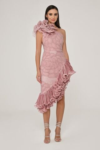 One-Shoulder Asymmetrical Cut Chiffon Midi Dress with Floral Accessories