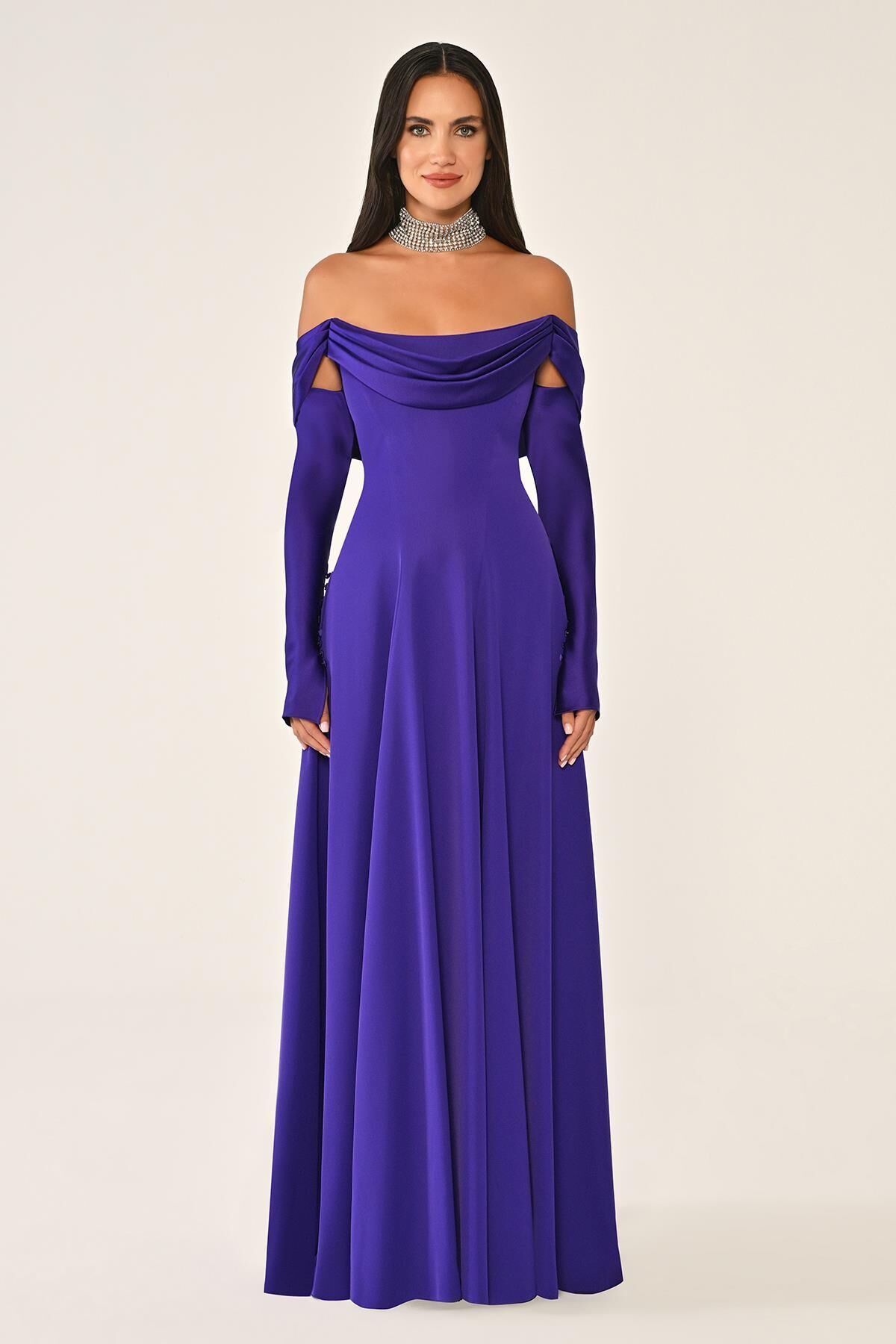 Düşük Omuz Kolları Saten Krep Uzun Elbise Mor - 38