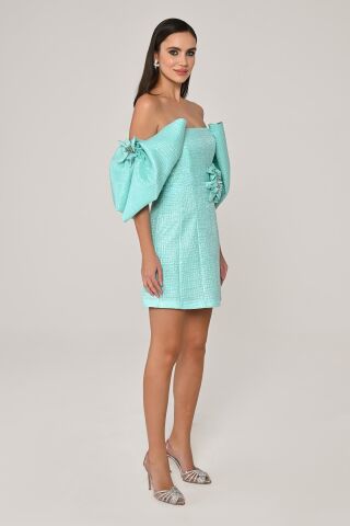 Düşük Kol Beli Çiçek Aksesuarlı Kısa Elbise MİNT - 36
