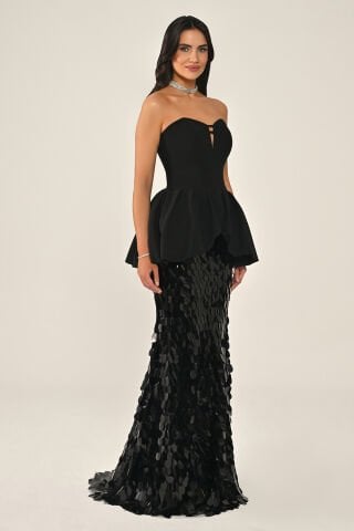 Straplez Volanlı Eteği Payet Uzun Elbise