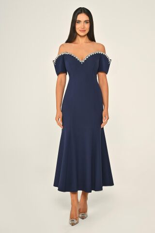 Yakası Taşlı Düşük Kol Krep Midi Elbise Lacivert - 46