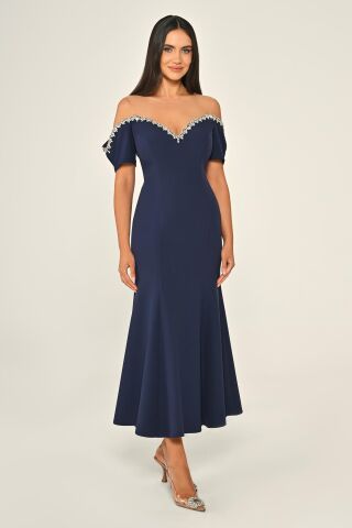 Yakası Taşlı Düşük Kol Krep Midi Elbise Lacivert - 46