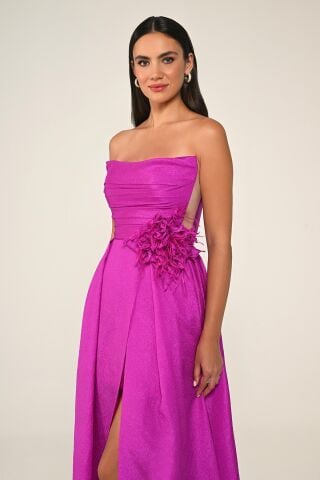 Straplez Bel Çiçek Aksesuarlı Organze Uzun Elbise Eflatun - 44