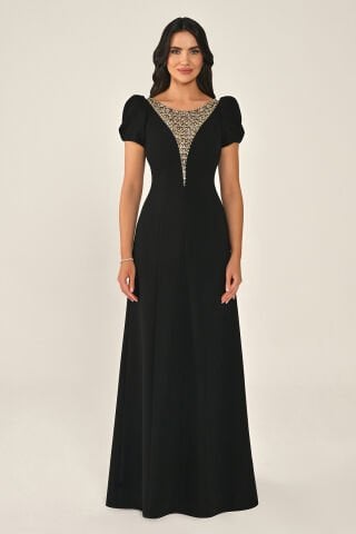 Kısa Kollu Taş Aksesuarlı Krep Uzun Elbise