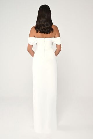 Düşük Omuz Yandan Yırtmaçlı Krep Uzun Elbise Beyaz - 40