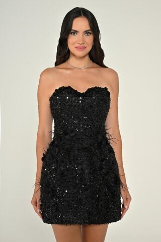 Straplez Kalp Göğüs 3 Boyut Çiçek Aksesuarlı Payet Kısa Elbise