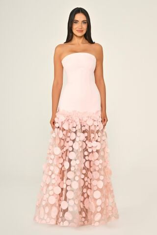 Straplez Üst Krep Eteği 3 Boyutlu Tül Uzun Elbise