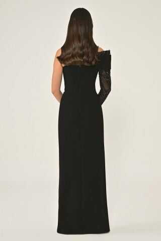 Boncuklu Tek Kollu Önden Yırtmaçlı Krep Uzun Elbise Siyah - 42