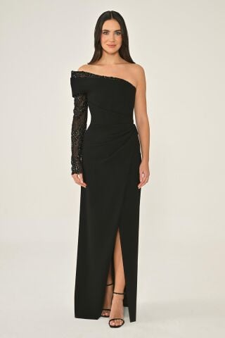 Boncuklu Tek Kollu Önden Yırtmaçlı Krep Uzun Elbise Siyah - 42