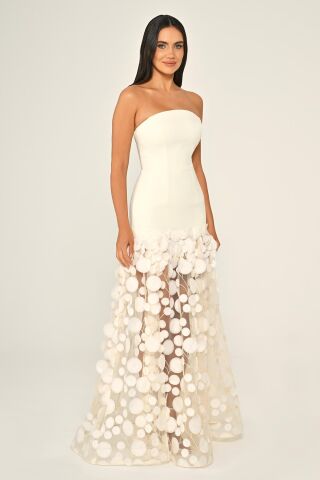 Straplez Üst Krep Eteği 3 Boyutlu Tül Uzun Elbise EKRU - 38