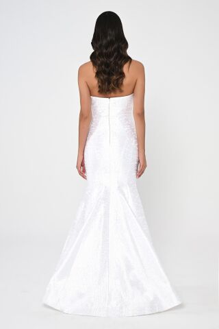 Straplez Balık Kesim Jakar Kumaş Uzun Elbise Beyaz - 42