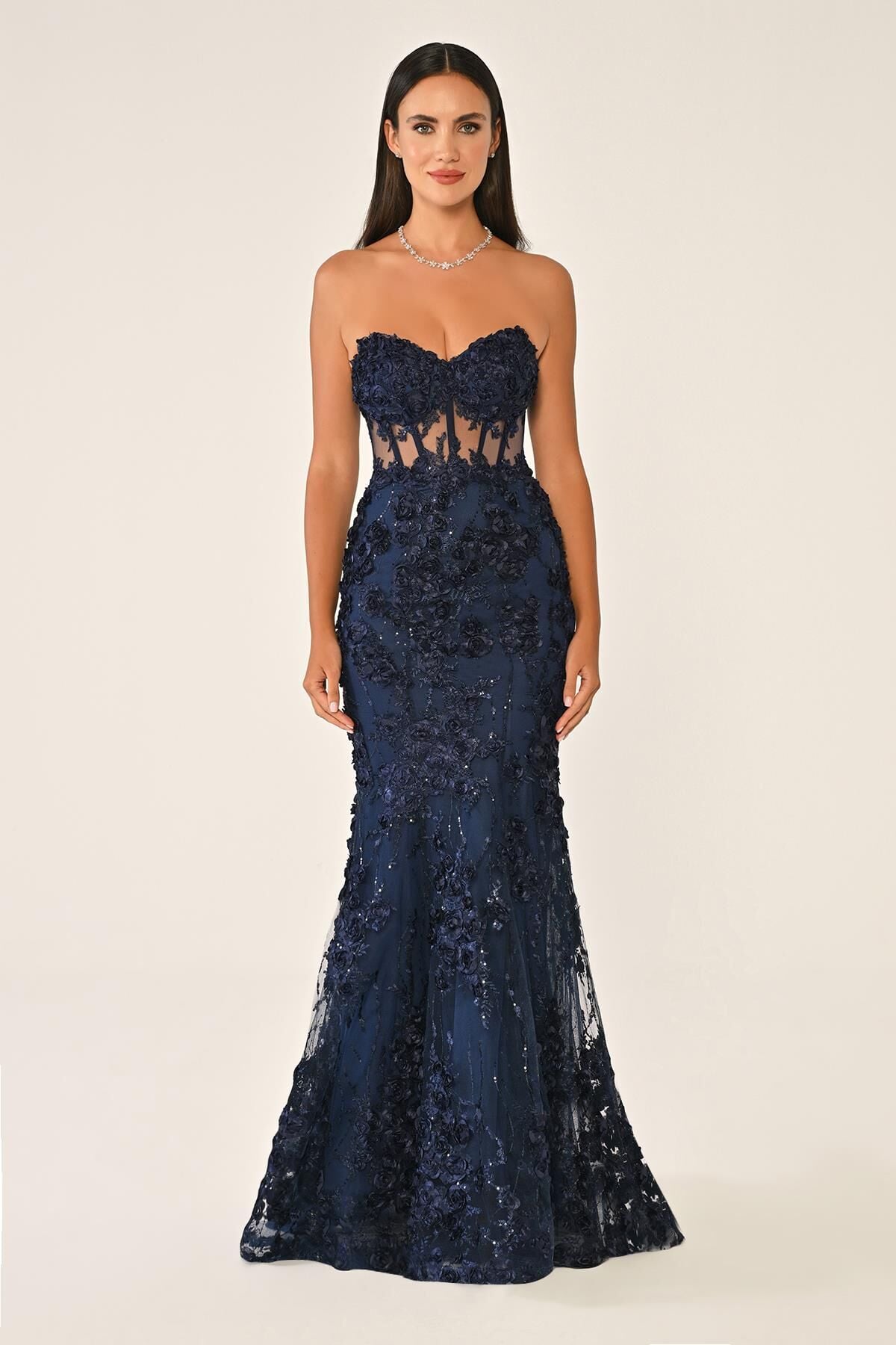 Trägerloses Kleid mit transparenter Taille, Marineblau - 40