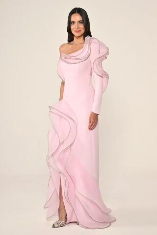 Tek Kol Volanlı Yırtmaçlı Krep Uzun Elbise Pembe - 42
