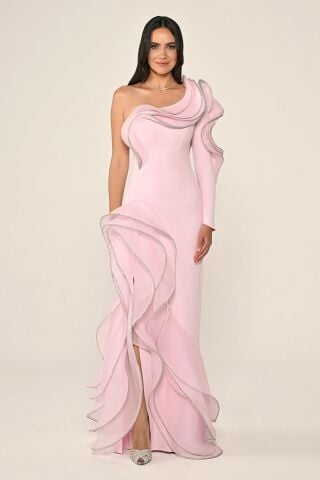 Tek Kol Volanlı Yırtmaçlı Krep Uzun Elbise Pembe - 44