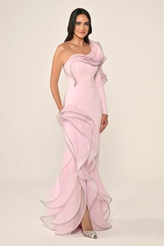 Tek Kol Volanlı Yırtmaçlı Krep Uzun Elbise Pembe - 44