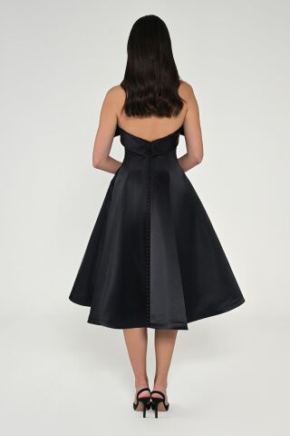 Straplez Önü Çiçekli Fiyonk Saten Midi Elbise Siyah - 42