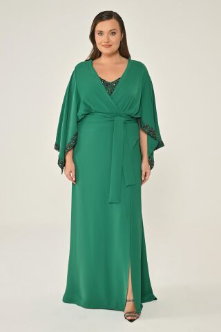 Uzun Şal Kollu Boncuklu Kumaş Aksesuarlı Uzun Elbise ZÜMRÜT - 46