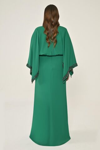 Uzun Şal Kollu Boncuklu Kumaş Aksesuarlı Uzun Elbise ZÜMRÜT - 46