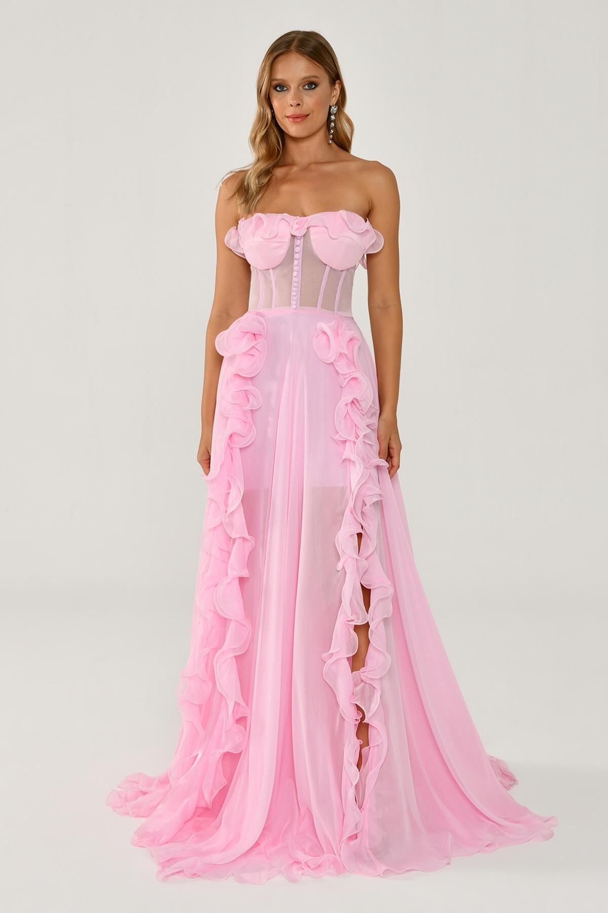 LONG TULLE DRESS WITH STRAPLESS FRILLS WITH SPLIT