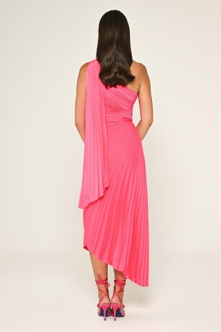 Tek Omuz Beli Pencere Detaylı Pliseli Saten Asimetrik Kesim Midi Elbise AÇIK FUŞYA - 42