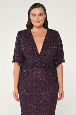 V Yaka Kısa Kollu Boncuklu Kumaş Uzun Elbise Mürdüm - 44