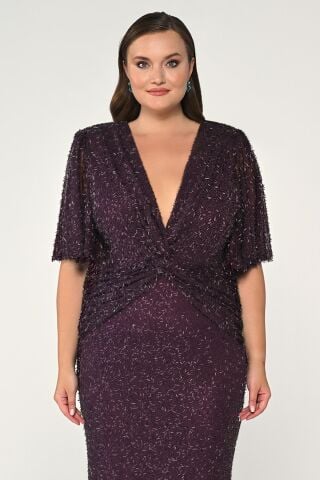 V Yaka Kısa Kollu Boncuklu Kumaş Uzun Elbise Mürdüm - 46