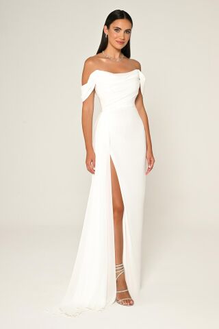 Düşük Omuz Yandan Yırtmaçlı Şifon Uzun Elbise Beyaz - 36