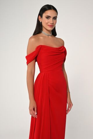 Düşük Omuz Yandan Yırtmaçlı Şifon Uzun Elbise Kırmızı - 46