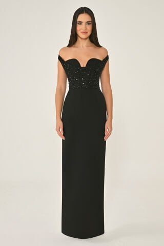 Düşük Omuz Üstü Taşlı Krep Uzun Elbise