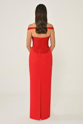 Düşük Omuz Üstü Taşlı Krep Uzun Elbise Kırmızı - 42
