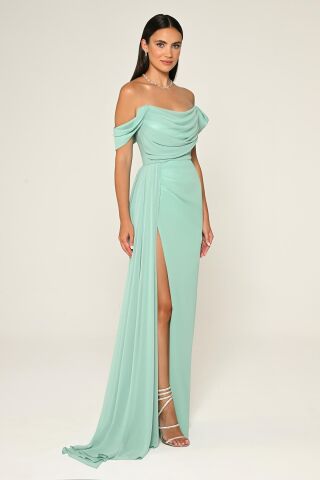 Düşük Omuz Yandan Yırtmaçlı Şifon Uzun Elbise MİNT - 42