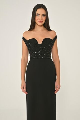 Düşük Omuz Üstü Taşlı Krep Uzun Elbise Siyah - 38