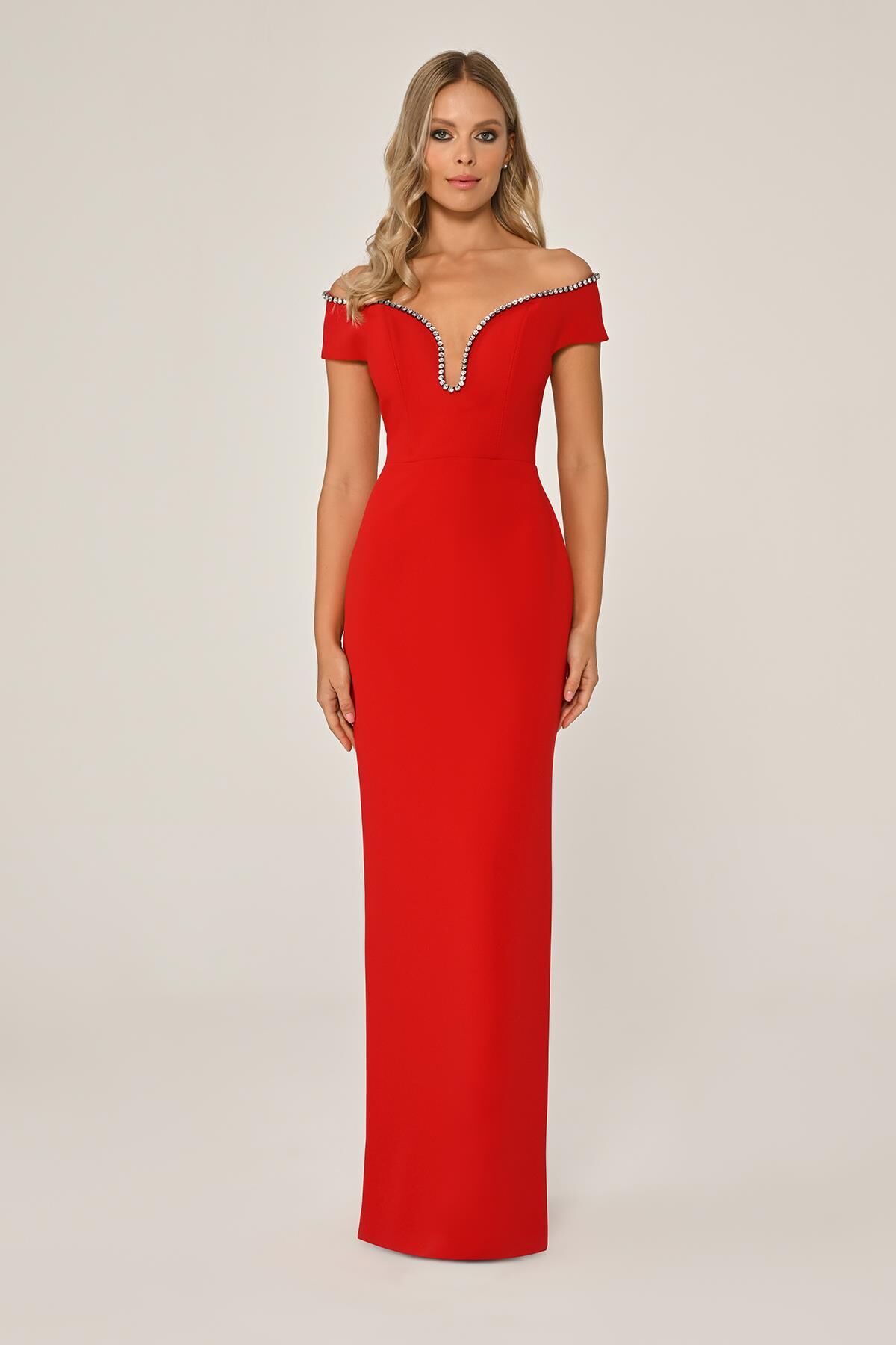 Düşük Omuz Taş Şerit Aksesuarlı Krep Uzun Elbise Kırmızı - 40
