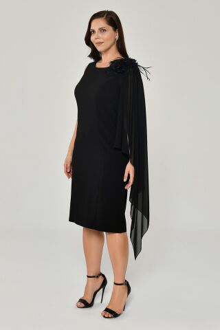Omzu Şifon Şal Aksesuarlı Midi Elbise Siyah - 42