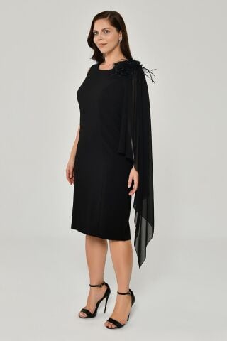 Omzu Şifon Şal Aksesuarlı Midi Elbise Siyah - 44