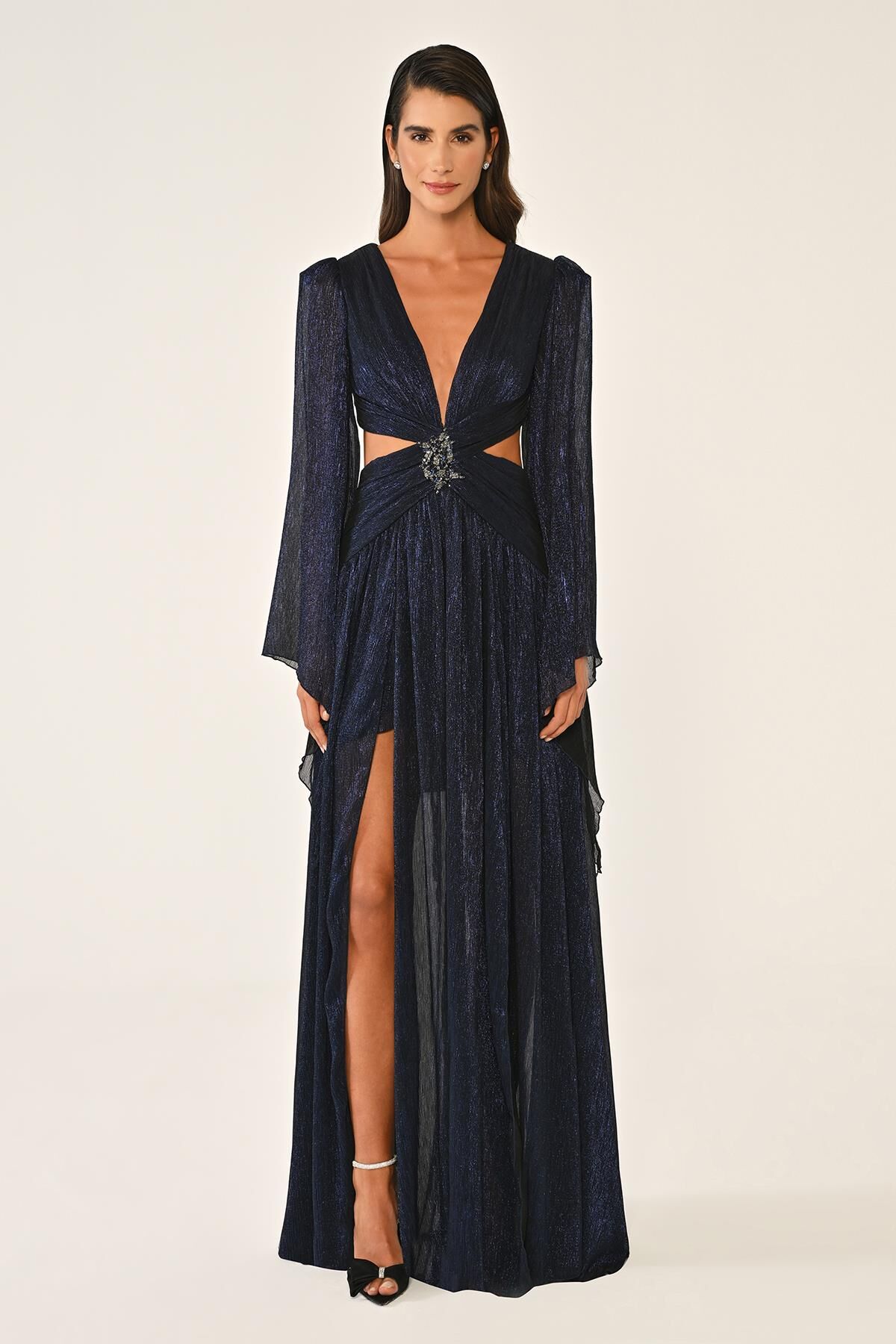 V Yaka Bel Sırt Dekolteli Önü Broşlu Şifon Uzun Elbise Lacivert - 40